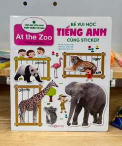 Bộ sách “Bé Vui Học Tiếng Anh Cùng Sticker” 4 Cuốn At the Zoo – Trong vườn thú